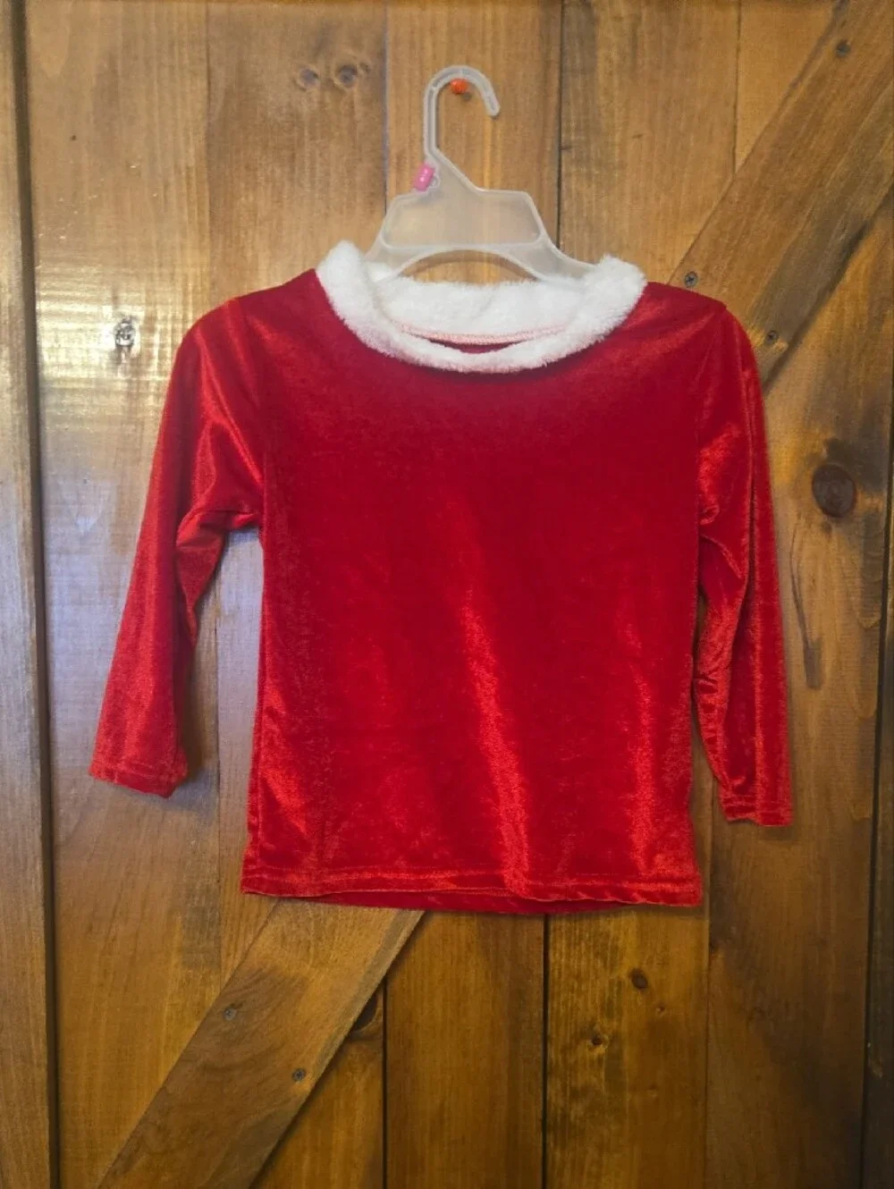 SHEIN Red Velvet Holiday Kids Pajama Set with White Faux Fur Trim